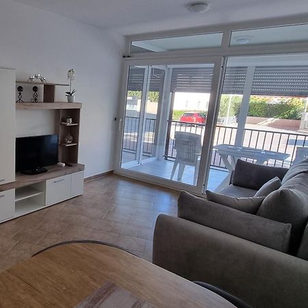 Apartmani Sunce I More Premantura Zewnętrze zdjęcie