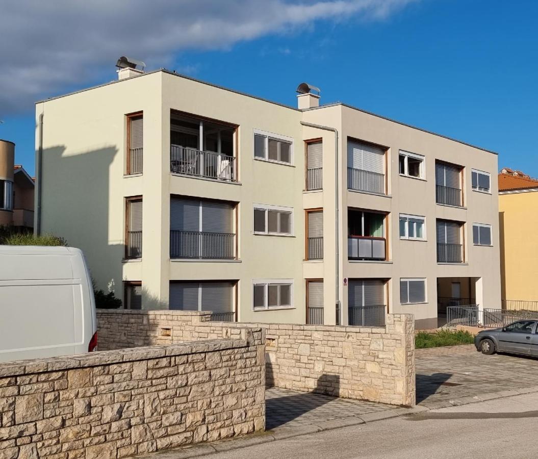 Apartmani Sunce I More Premantura Zewnętrze zdjęcie